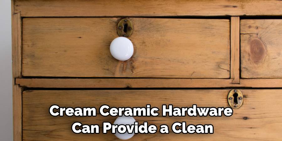 Cream Ceramic Hardware Can Provide a Clean