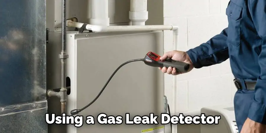 Using a Gas Leak Detector